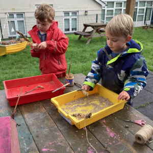 Antony School children making animal feeders