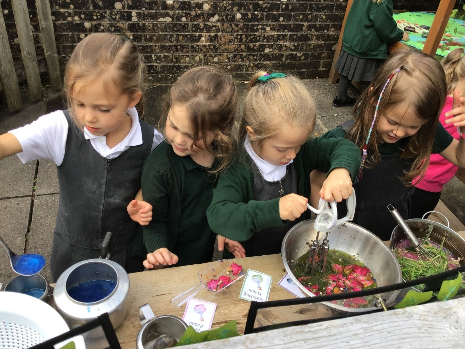 Quethiock Primary School Mud Kitchen